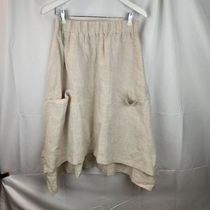 Uchuu(Montreal) linen skirt size M BNWT